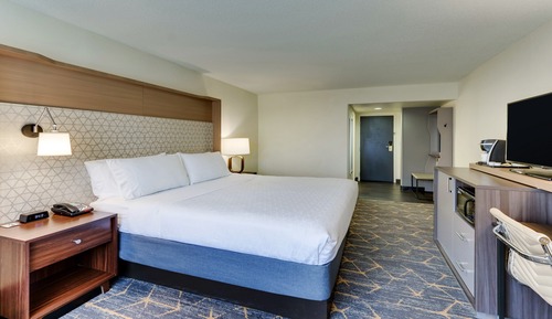 Standard Room, 1 King Bed