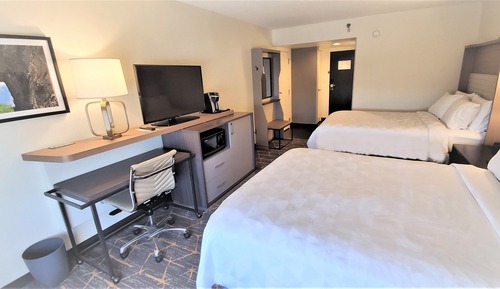 Standard Room, 2 Queen Beds
