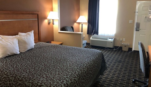 Room, 1 King Bed, Non Smoking