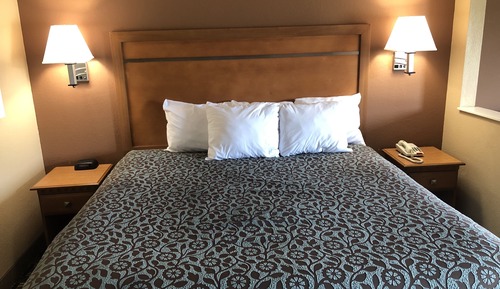 Suite, 1 King Bed, Non Smoking