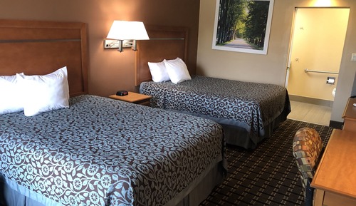 Room, 2 Queen Beds, Accessible, Non Smoking