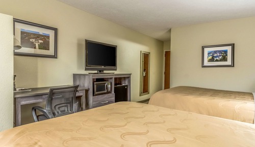 Standard Room, 2 Queen Beds, Non Smoking