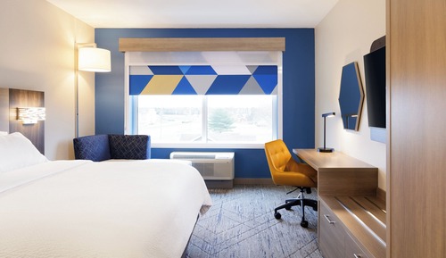 Standard Room, 1 King Bed