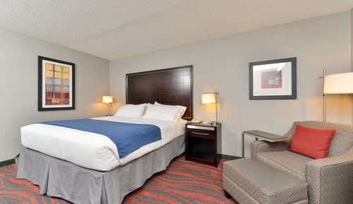 Standard Room, 1 King Bed