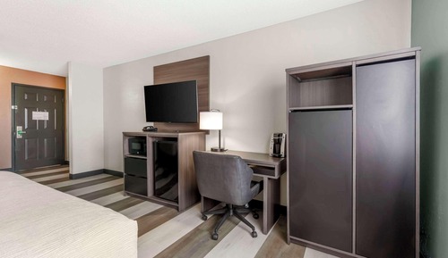 Double Room, 2 Queen Beds, Non Smoking