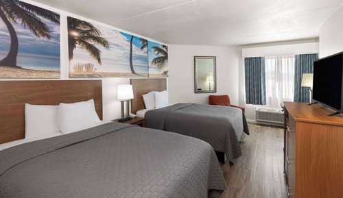 Room, 2 Queen Beds, Non Smoking