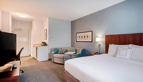 Room, 1 King Bed with Sofa bed, Non Smoking