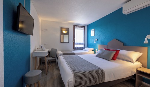 Comfort Triple Room
