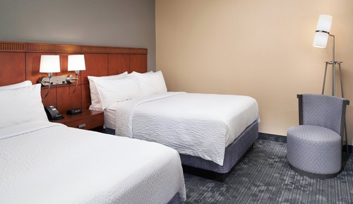 Room, 2 Queen Beds, Non Smoking (Hearing Accessible)