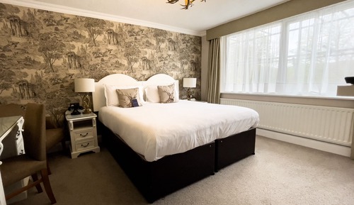 Classic Double or Twin Room