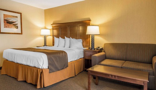 Lakeside Deluxe Room, 1 King bed