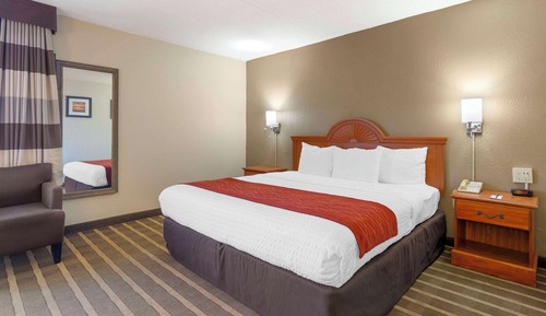 Room, 1 King Bed, Accessible, Non Smoking (Efficiency)