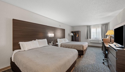 2 Queen Beds, Microwave, Refrigerator, Non Smoking.