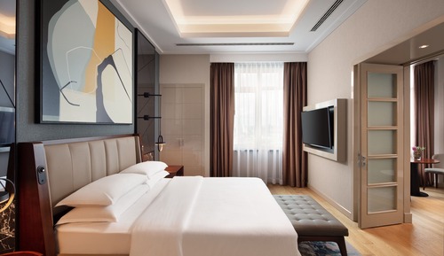 Executive Suite, 1 King Bed, Non Smoking