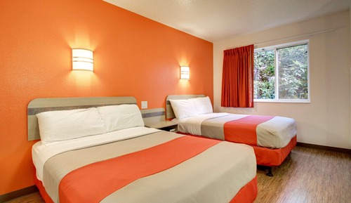 Deluxe Room, 2 Double Beds, Non Smoking, Refrigerator & Microwave