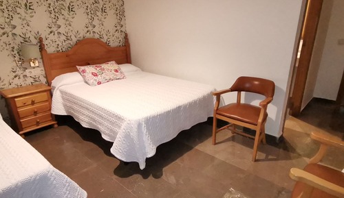 Double room with extra bed