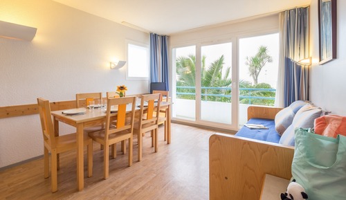 Appartement 6 personnes - 1 chambre + 1 coin nuit - Balcon