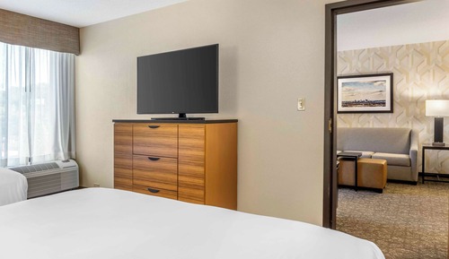 Suite, 2 Queen Beds, Accessible, Refrigerator & Microwave (Sofabed, 2 Rooms, Tub)