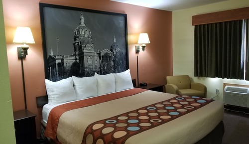 Studio Suite, 1 King Bed, Non Smoking