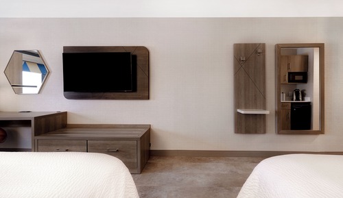Suite, 2 Queen Beds