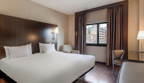 Standard Room, 1 Queen Bed