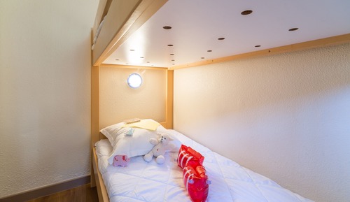 Apartment 6 people - 1 bedroom + 1 sleeping alcove - Air-conditioned - Terrace or balcony