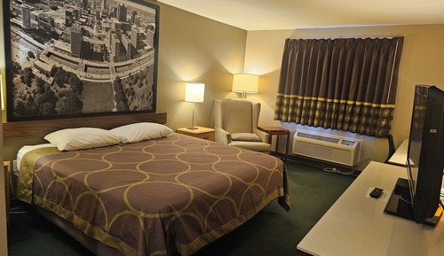 Standard Room, 1 King Bed, Non Smoking