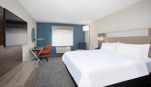 Standard Room, 1 King Bed (LEISURE)
