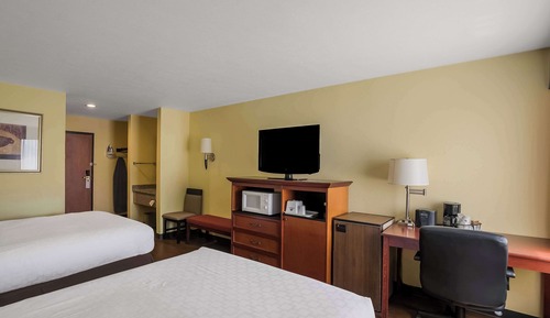 Room, 2 Queen Beds, Non Smoking