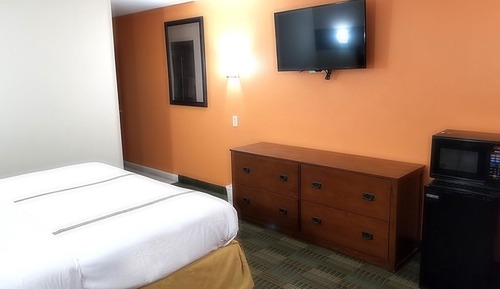 Suite, 1 King Bed, Smoking