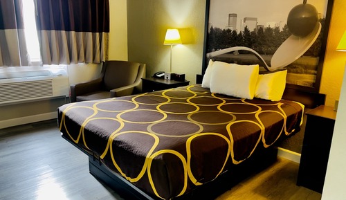 Room, 1 Queen Bed, Accessible