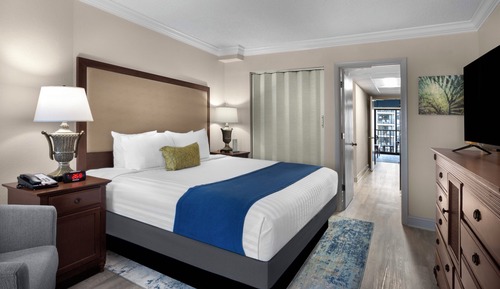 Tower Oceanview King Suite 