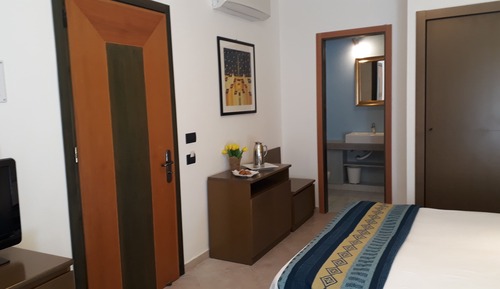 Studio, 1 Bedroom, Kitchenette