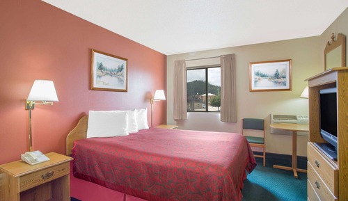 Room, 1 Queen Bed, Non Smoking