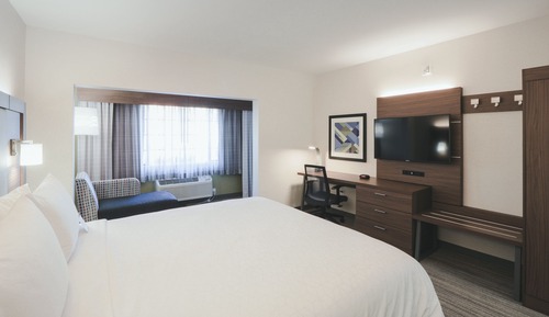 Standard Room, 1 King Bed