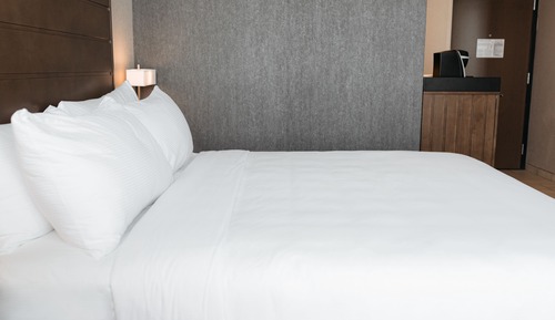 Room, 1 King Bed, Accessible (Hearing)