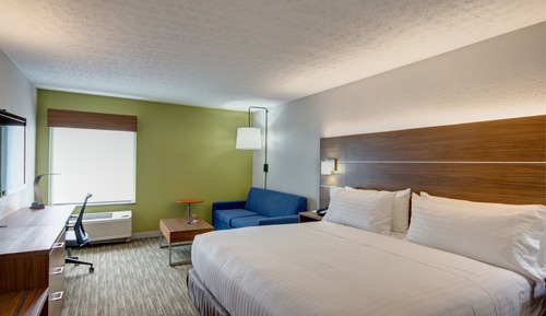 Standard Room, 1 King Bed