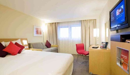 Superior Room, 1 Queen Bed with Sofa bed
