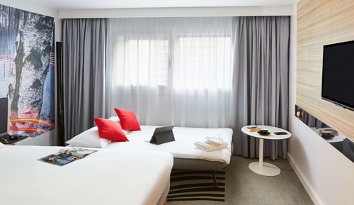 Superior Room, 1 Queen Bed with Sofa bed