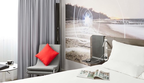 Standard Room, 1 Queen Bed with Sofa bed