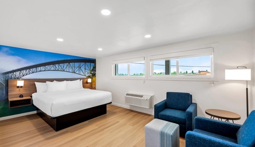 Standard Room, 1 Queen Bed with Sofa bed, Non Smoking
