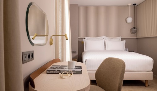 Deluxe room with balcony
