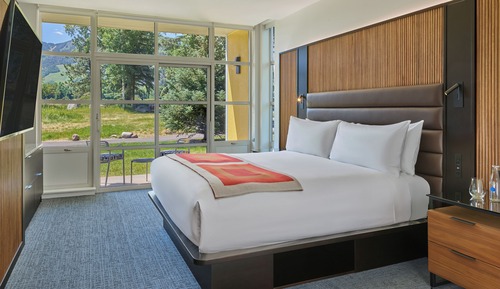 Junior Suite, 1 King Bed with Sofa bed (Mountain)