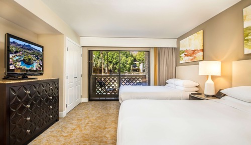 Suite, 2 Queen Beds (Agave)