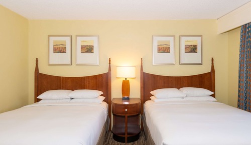 Suite, 2 Queen Beds