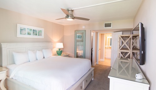 Two Bedroom Courtyard View