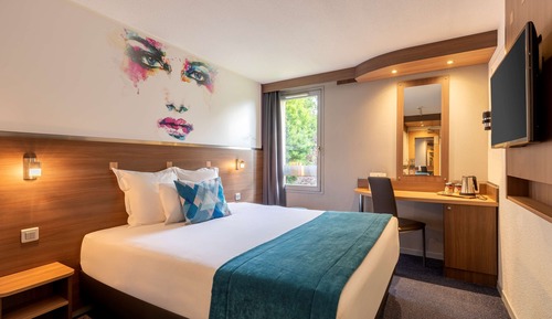 Standard Room, 1 Queen Bed, Non Smoking