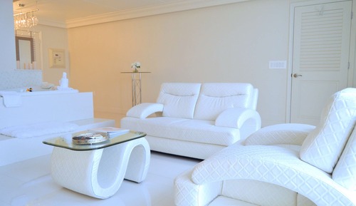 Suite, 1 King Bed, Hot Tub, City View