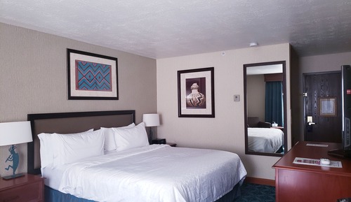 Standard Room, 1 King Bed, Accessible (Mobility)