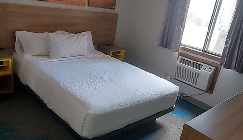 Room, 1 Queen Bed, Accessible, Non Smoking